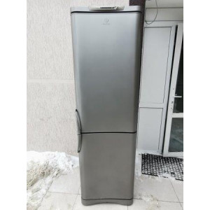 Холодильник Indesit C240G.016